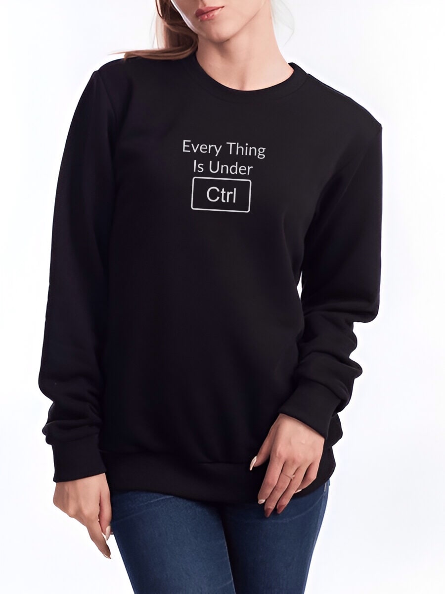 Sweatshirt_Black Carl-min